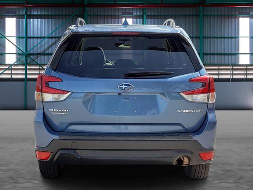 Horizon Blue Pearl 2021 Subaru Forester Premium