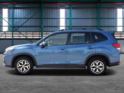 Horizon Blue Pearl 2021 Subaru Forester Premium