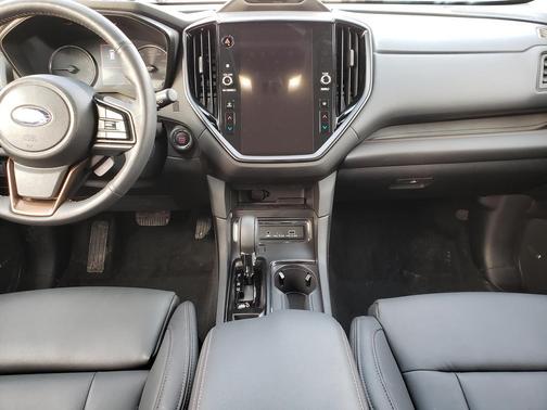 2025 Subaru Ascent Bronze Edition 7-Passenger