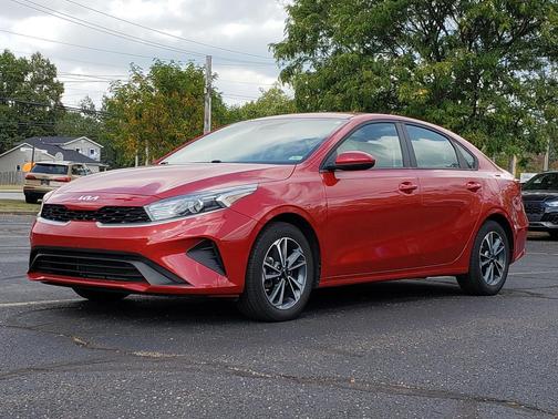 2024 Kia Forte LXS