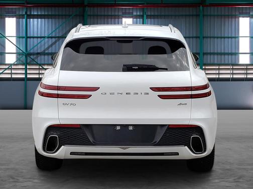 Alta White 2022 Genesis GV70 2.5T AWD