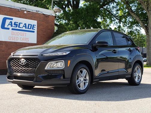 Ultra Black 2020 Hyundai KONA SE