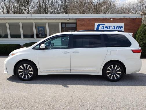 2019 Toyota Sienna Limited