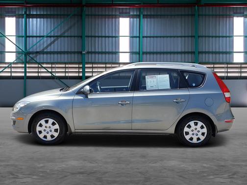 Carbon Gray Mist Metallic 2011 Hyundai Elantra Touring GLS
