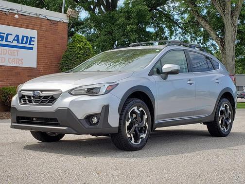Ice Silver Metallic 2021 Subaru Crosstrek Limited