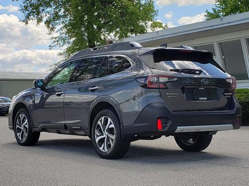Magnetite Gray Metallic 2021 Subaru Outback Touring