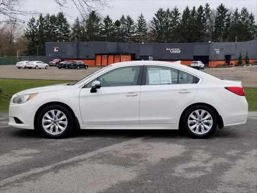 2017 Subaru Legacy Premium