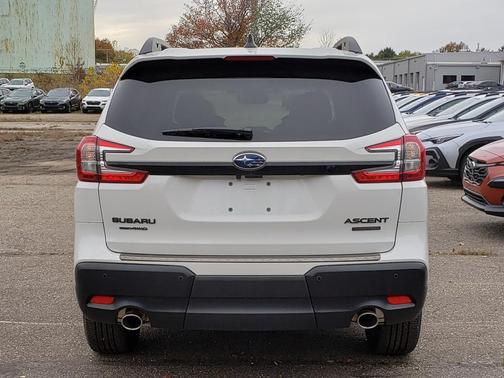 2025 Subaru Ascent Bronze Edition 7-Passenger