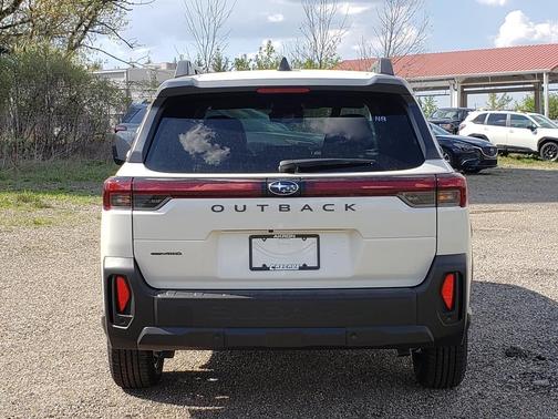 CRYSTAL WHITE 2026 Subaru Outback Touring XT