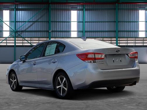 Ice Silver Metallic 2020 Subaru Impreza Premium Sedan