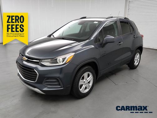 Gray 2022 Chevrolet Trax LT