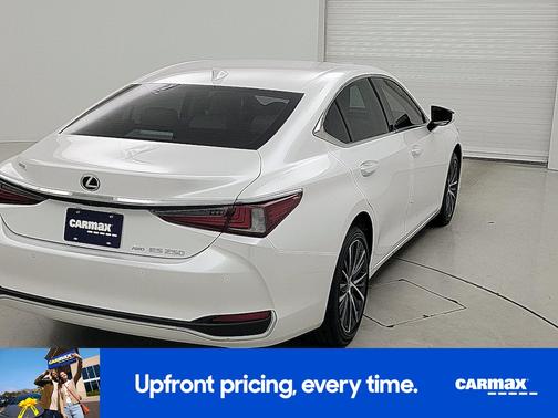 2024 Lexus ES 250 ES 250