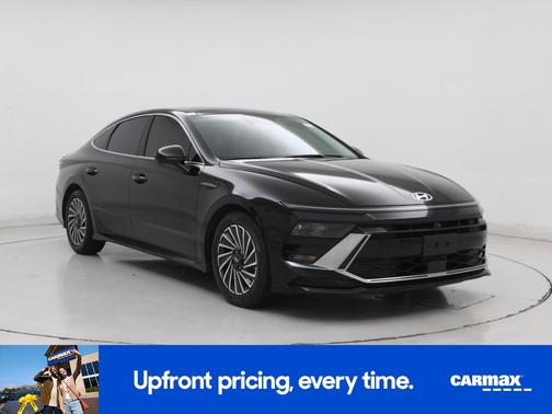 Black 2024 Hyundai SONATA Hybrid Limited