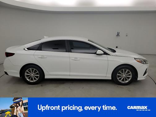2018 Hyundai SONATA SE