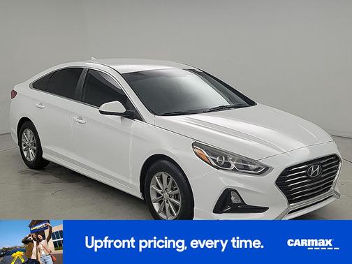 2018 Hyundai SONATA SE