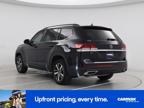Black 2023 Volkswagen Atlas SE