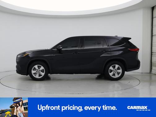 2021 Toyota Highlander LE