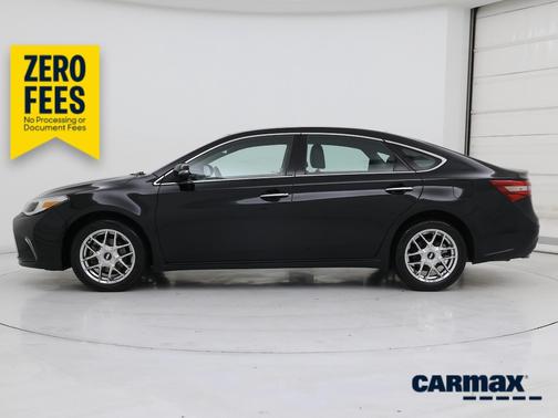 Black 2018 Toyota Avalon XLE
