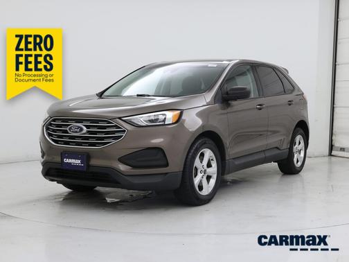 Black 2019 Ford Edge SE