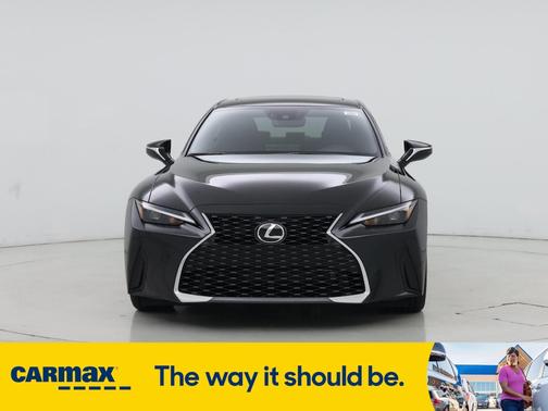 2024 Lexus IS 300
