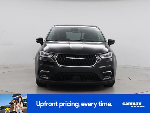 Black 2023 Chrysler Pacifica Touring L