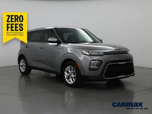 Gray 2022 Kia Soul LX
