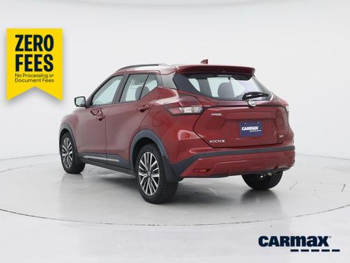Red 2021 Nissan Kicks SR