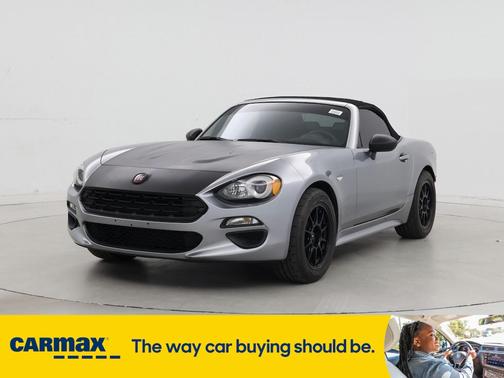 2017 FIAT 124 Spider Classica