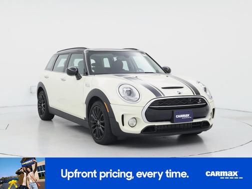 White 2017 MINI Clubman S