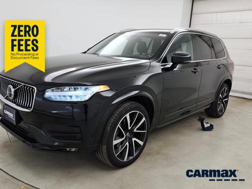 Black 2022 Volvo XC90 T6 Momentum