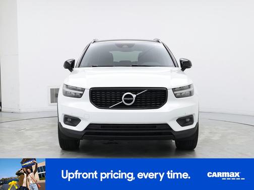 2021 Volvo XC40 T4 R-Design