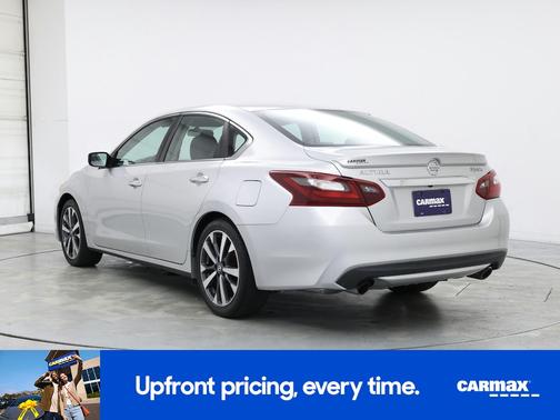 2017 Nissan Altima SR