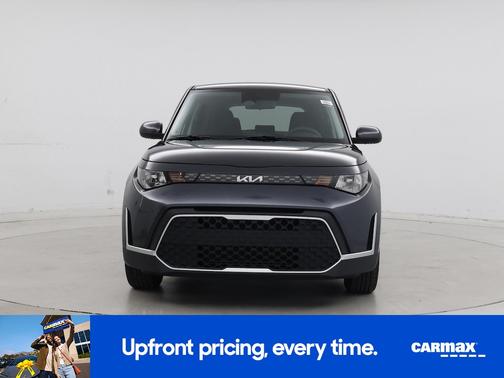 Gray 2025 Kia Soul LX