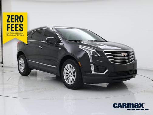 Black 2019 Cadillac XT5