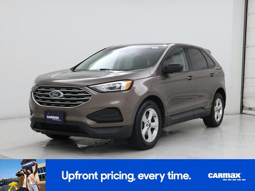 Black 2019 Ford Edge SE
