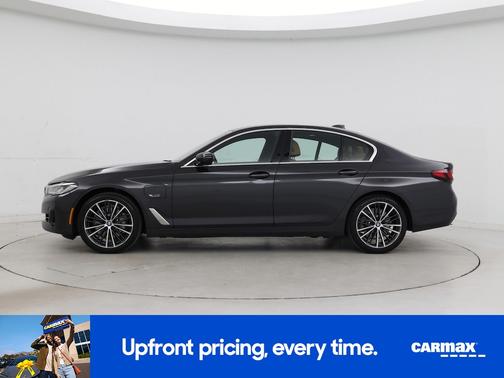 2022 BMW 530e e xDrive