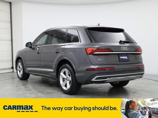 2023 Audi Q7 Premium Plus