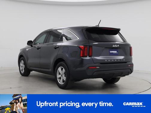 2022 Kia Sorento LX