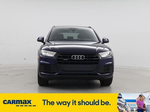 2020 Audi Q5 Titanium Premium