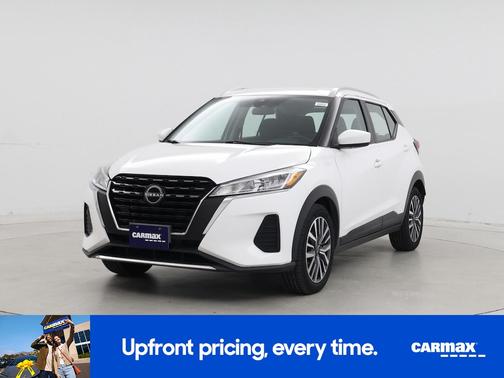 2022 Nissan Kicks SV