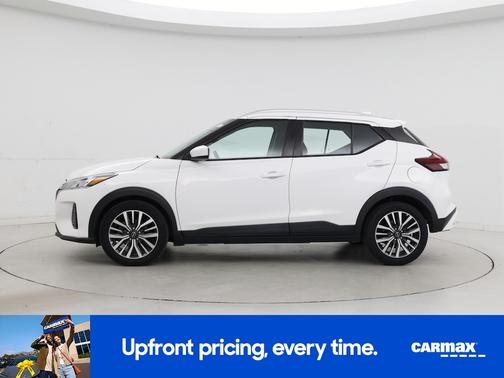 2022 Nissan Kicks SV