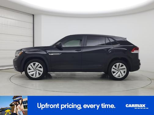 Black 2023 Volkswagen Atlas Cross Sport SE w/Tech