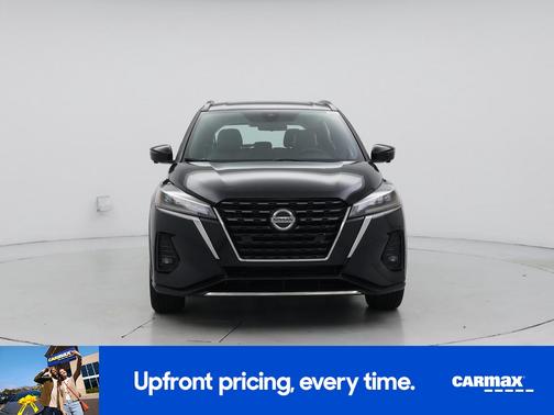 2021 Nissan Kicks SR