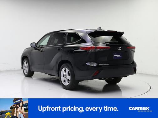 Black 2023 Toyota Highlander LE