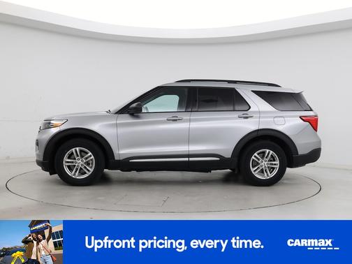 Silver 2023 Ford Explorer XLT