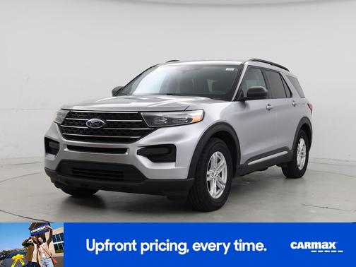 Silver 2023 Ford Explorer XLT