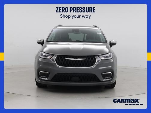 Gray 2023 Chrysler Pacifica Limited