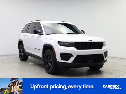 2022 Jeep Grand Cherokee Altitude