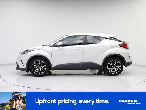 White 2018 Toyota C-HR XLE