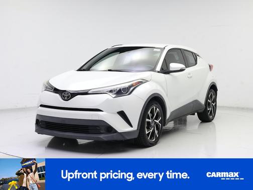White 2018 Toyota C-HR XLE